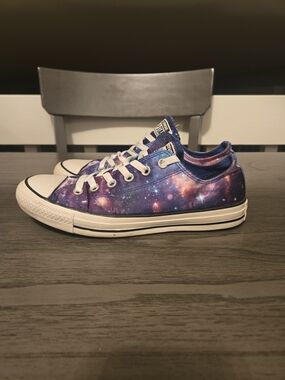 Converse All Star Satin Galaxy Low Tops  Size Men 7 Women 9
